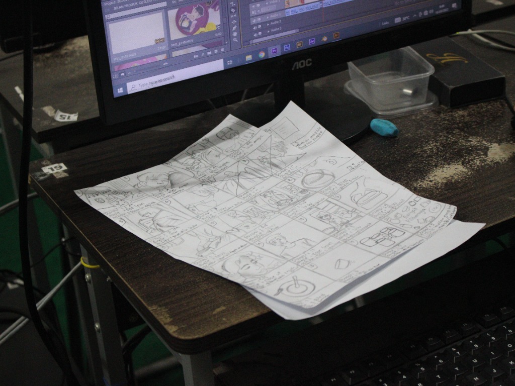 Storyboard & Desain Grafis Lab DKV