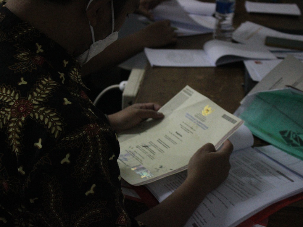 Pemeriksaan Blanko Sertifikat BNSP Garuda Emas